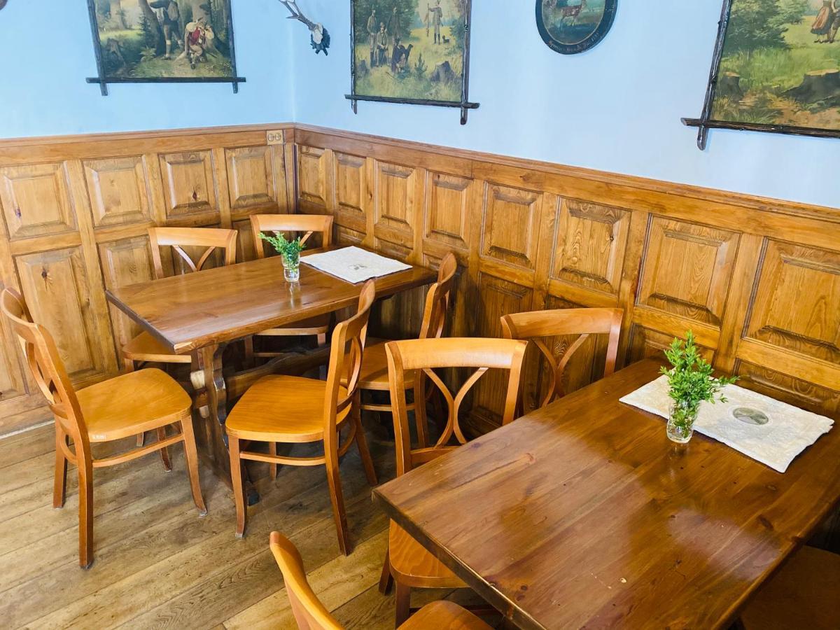 Penzion Letohrádek Frýdlant nad Ostravicí Esterno foto