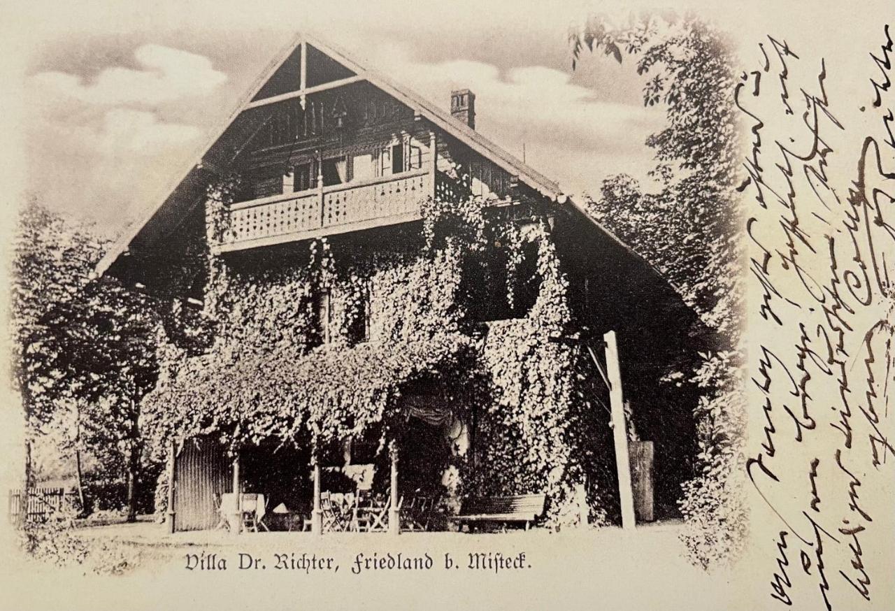 Penzion Letohrádek Frýdlant nad Ostravicí Esterno foto